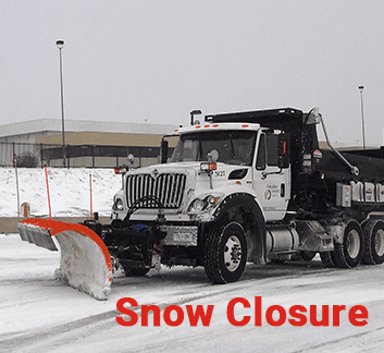 ArapahoeCounty's tweet photo. ALERT: Due to inclement weather, all @ArapahoeCounty offices, including the county courts, will open at 10:00 AM on Tuesday, February 4. https://t.co/SgwOrhQVou