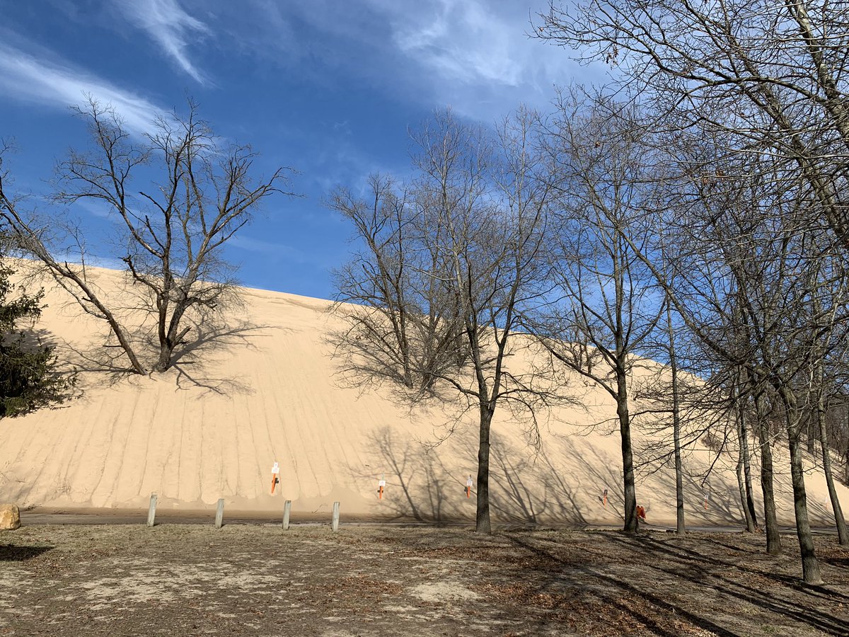 Matthew27185575's tweet photo. Today we went to Indiana Dunes National Park .It was a amazing trip and see beautiful views.  🚗🛣🗺🌎🏖🕶🧢 https://t.co/sfazL6KkZD