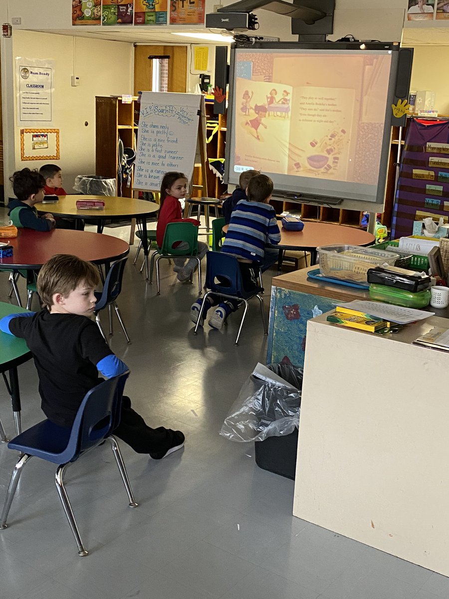 MrsQuack's tweet photo. Guest readers from @Swansongrade1 #oldtimefriends #proudteacher https://t.co/LQSNF86ym8
