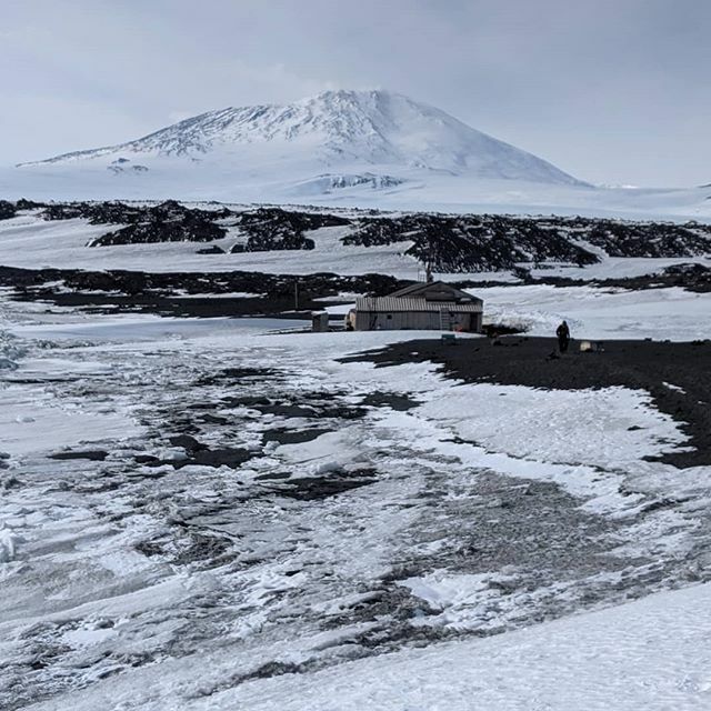 twirlynoodle's tweet photo. For a month I've been saying I'll process my time in #Antarctica no faster than I write the blog posts, but boy, I had no idea how heavy that processing would be. #CapeEvans #TimeTravel #BrainStuff https://t.co/MIq1U1YNLR https://t.co/SBvGyjnClp
