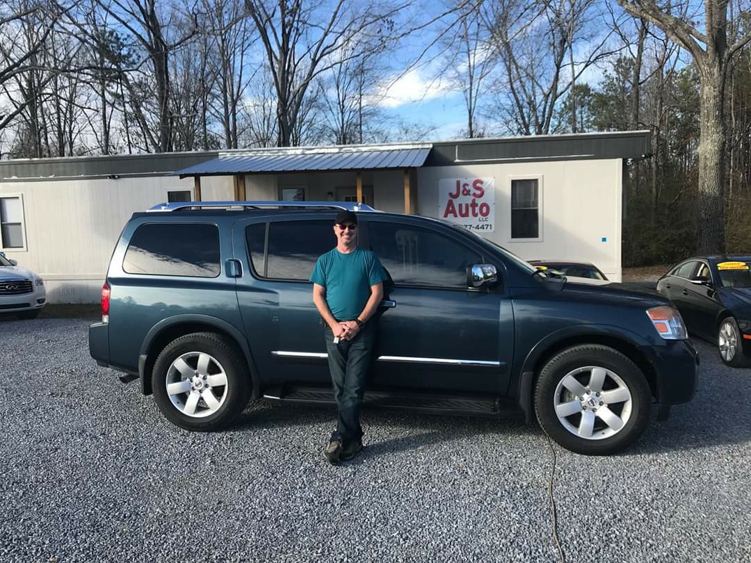 JSAutoLLC's tweet photo. 🎉Brian McCurley looked for months for a Nissan Armada with low miles and the right price! He found just what he was looking for at J&amp;S Auto! Thank you Brian for bringing us your business from Boaz, AL. 

#BoazAL #AlbertvilleAL #GadsdenAL #TarrantAL #IrondaleAL https://t.co/JrzZczfOR3