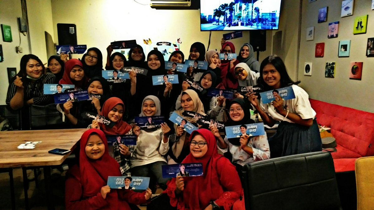 najikasora's tweet photo. KaiSoo Butterfly Effect Cupsleeve Event
우리는 너를 사랑해 EXO
Thanks a lot @periwinkle2122 for supporting us
#kai #jongin #kimjongin #do #kyungsoo #dokyungsoo #kaiso #cupsleeveevent #birthdayevent #najikasoraevent #kaisoevent #exoevent #exolevent #eventsurabaya #keventsurabaya https://t.co/HDABxooJmv