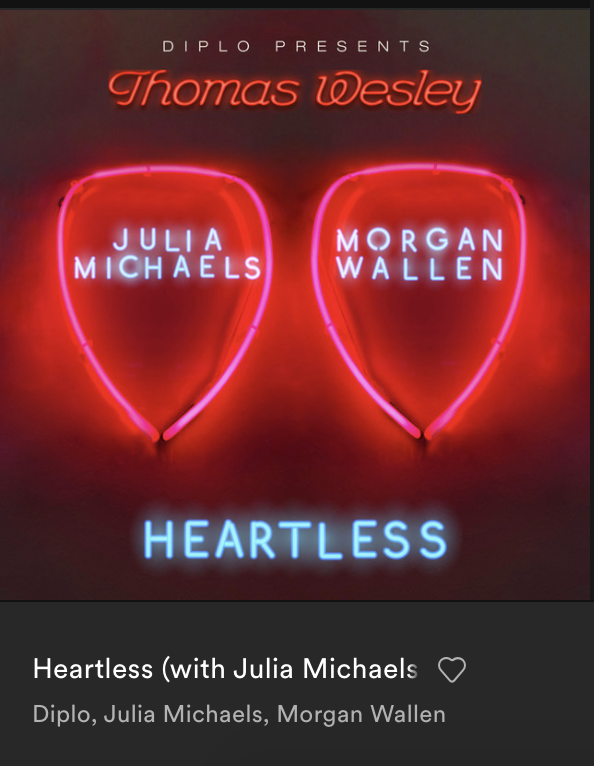 fallingforhulia's tweet photo. if you're streaming #heartlessremix put your hand up @juliamichaels !!! πββοΈ https://t.co/BV8v9cE9a4
