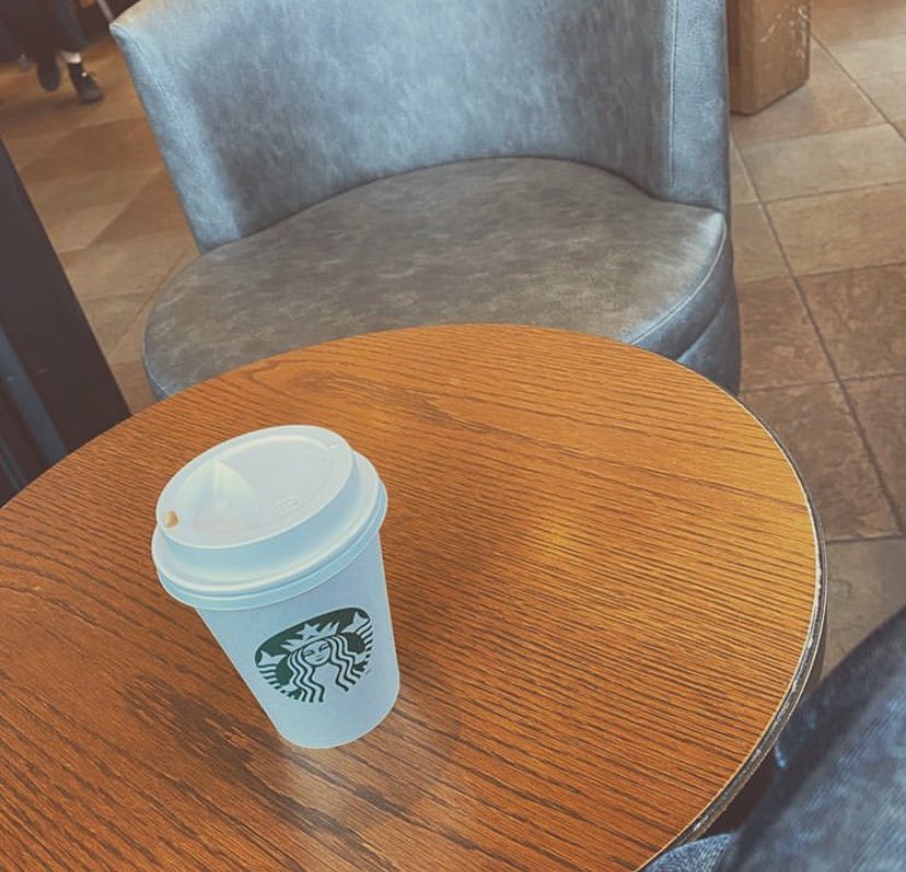 aaabbbccctkt's tweet image. 珍しく朝活☕️

朝からコンサルするの
めっちゃ久しぶり笑

やる気がある子は絶対伸びるし
絶対勝たしたいって思う🔥