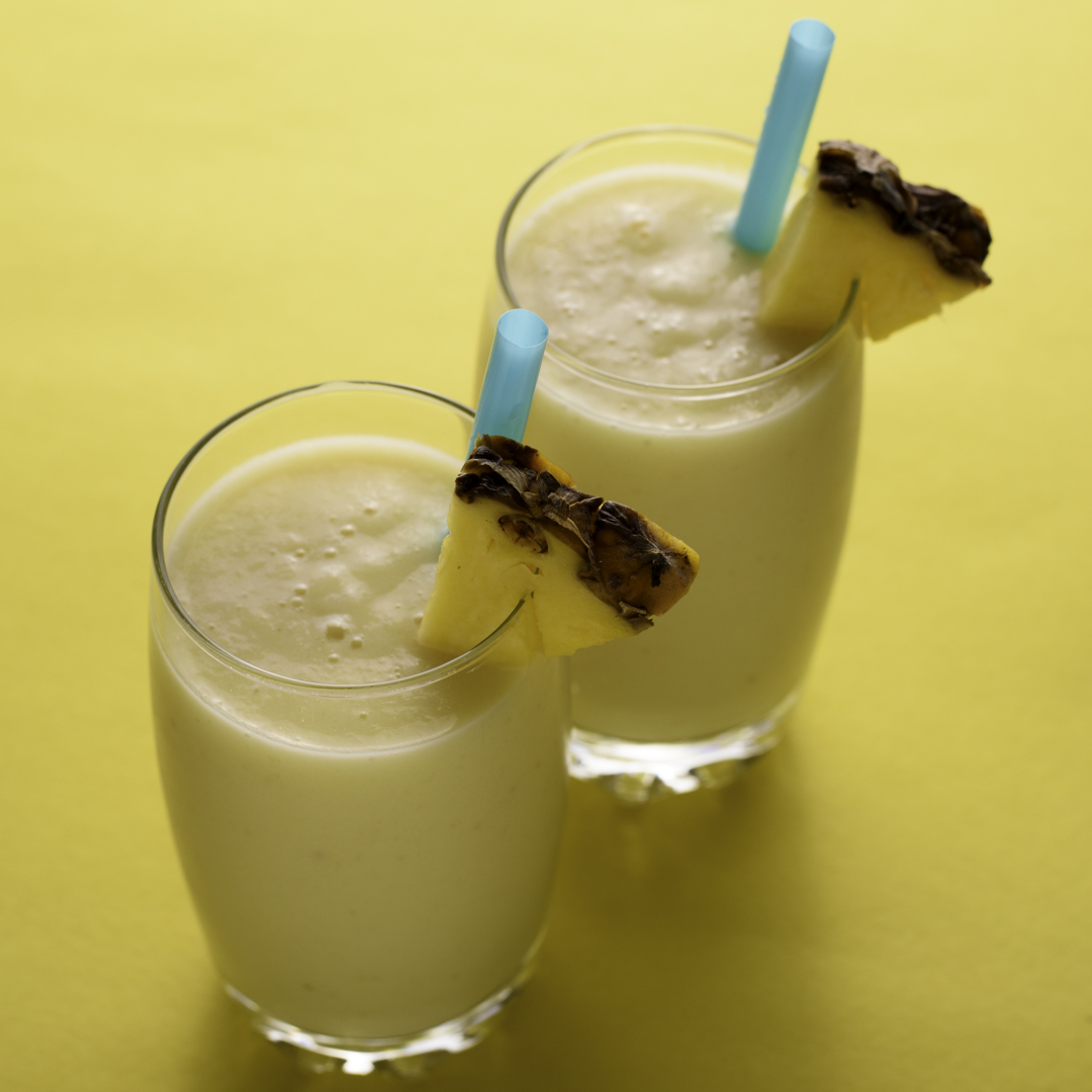 MakeitPerfectly's tweet image. Sick of bundling up to beat the winter weather. Put some sunshine on your mind and a spring in your step with this Simple Tropical Smoothie in the Vitamix Perfect Blend App. bit.ly/2Uo2xYO