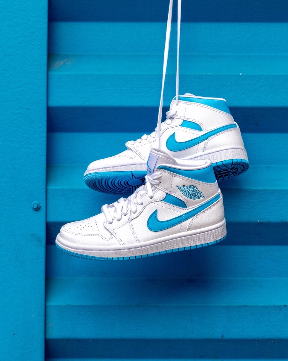 jordan 1 mid powder blue