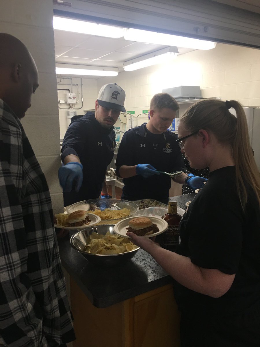 SMCM_Baseball's tweet photo. Bo Plagge and Jon Everidge volunteering after a hard day of practice . #Allin https://t.co/n6mCt0NUUH