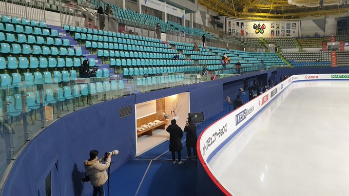 Чемпионат четырех континентов  |ISU Four Continents Figure Skating Championships/4-9 февраля 2020/ Сеул (Корея) - Страница 2 EP5JNnfU0AA7H1L?format=jpg&name=small