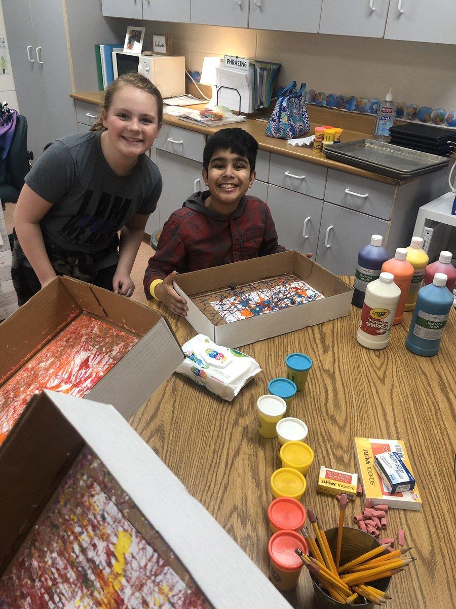 MissKramerSCSF's tweet photo. This #mistrong student has an idea and made it come to life! She designed an after school enrichment adapted STEAM program for ME SCSF students. Thank you Sydney, for providing this opportunity for these one-of-a-kind students. @wacklerk ❤️❤️ #masonmoment @MasonSchools https://t.co/JdBAXe6hlp
