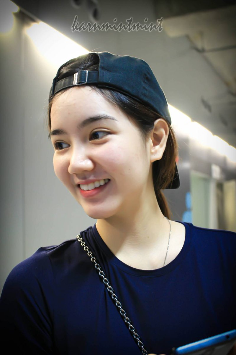 BTOBMelody95's tweet photo. น้องพูดน้อยจริงๆค่ะ ถ้าไม่สนิทค่ะ
แต่พอเจอน้องบ่อยๆน้องจะพูดเยอะ
เจอพี่อีกแล้ว อ้อนมากมาย มีกวนนิดๆ
หนูไม่เจอพี่นานเลยค่ะ น้องพูดมากค่ะ
555555  จากการเจอตัวจริง 💙💙
เป็นเด็กน่ารักมาก เอ็นดูมา ใส่ใจทุกคน
ขนาดเราไม่ใช่แฟนคลับน้องนะค่ะ
#saveริชชี่ #ซ่อนเงารัก 
cr. @karnmintmint https://t.co/PU6hSw3QTZ