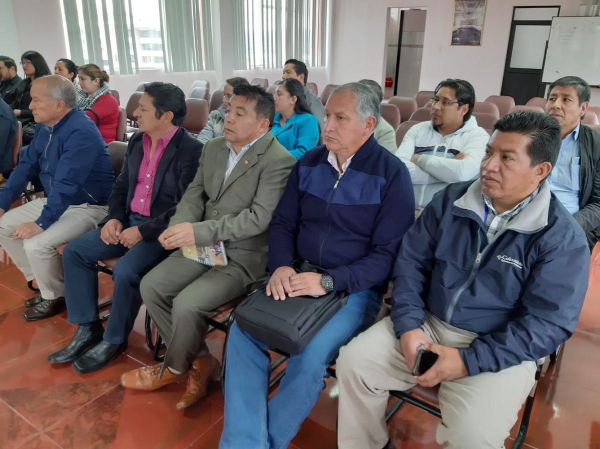 De forma permanente el Gobernador <a href="/MorenoEdin/">Cristian Edin Moreno</a> con Jefes y Tenientes Políticos evalua las acciones en cada territorio y  fortalece en aquellos que requieren más atención. Ahora con las #BrigadasTodaUnaVida se atiende a más ciudadanos y se resolven más demandas de la gente.