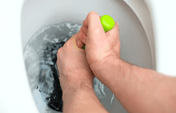 thecleanbootau's tweet photo. Here’s How You Can Prevent Toilet Clogs for Good!

https://t.co/IdZTOGZAPK https://t.co/mSYyEfLO8Z