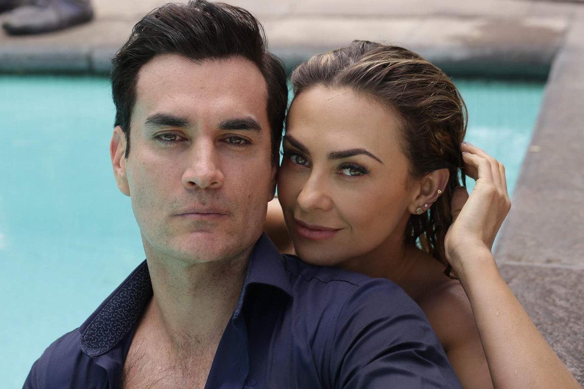 #Repost <a href="/ladonatlmd/">La Doña</a>
・・・
ESTA NOCHE habrá poca ropa entre La Doña y Navarrete🔥 Te esperamos en un capítulo de 2 horas a las 9/8C por <a href="/Telemundo/">Telemundo</a>.  #LaDoña2 <a href="/davidzepeda1/">David Zepeda</a> <a href="/aracelyarambula/">Aracely Arámbula</a>