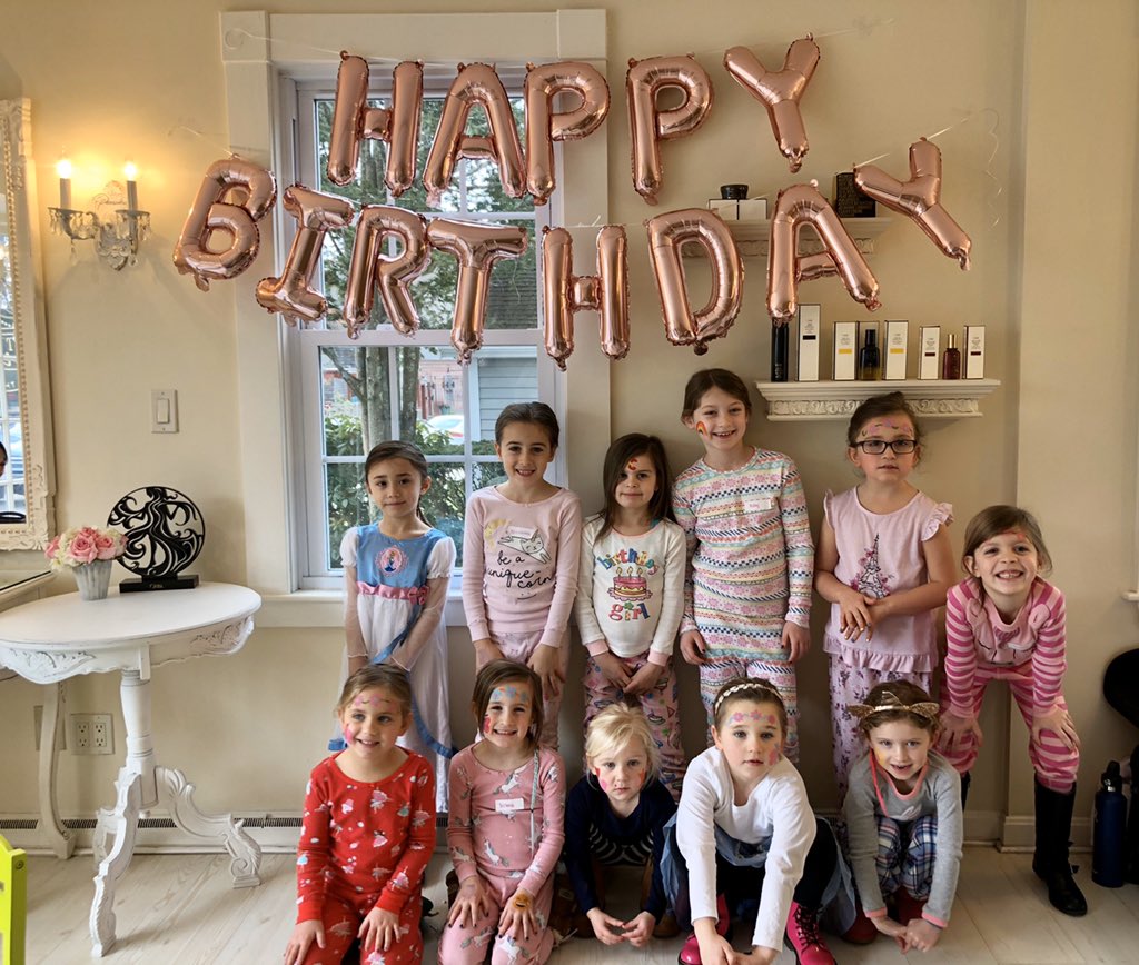 MissNancy01923's tweet photo. Happy Birthday Sweet Stella!😍
So much celebrating YOU!🥳
#missnancy #makingmemories
#pancakesandpjs #stellaissix #wecometoyou #webringfun https://t.co/g2yFl2OK91