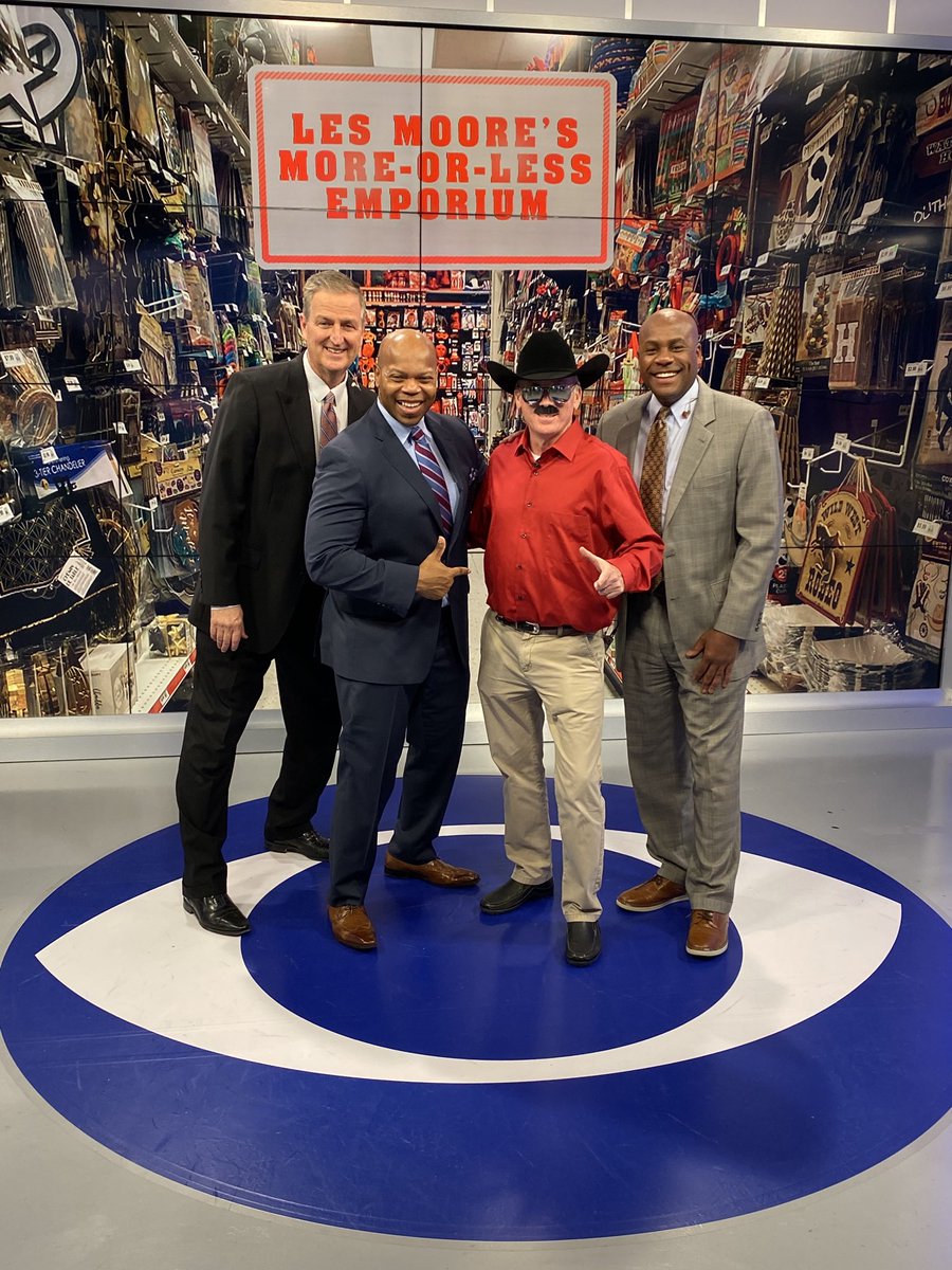 CBSSportsTexas's tweet photo. Tonight on What’s Up DFW Sports on TXA 21 Les Moore of Les Moore’s More or Less Emporium talked “shop” with the experts @CBS11BillJones @krussellcbs11 & @DesmondPurnell https://t.co/j3RkUJv5MC
