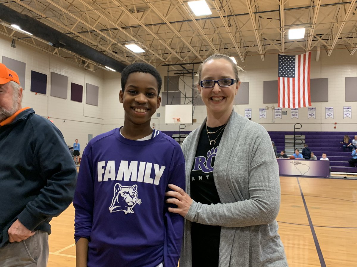 RCEMiddle's tweet photo. 8th Grade Teacher Appreciation Night #teamRCE🐾 #RCEhoops🏀 #loveourteachers💜 https://t.co/s6kJdMJzj4