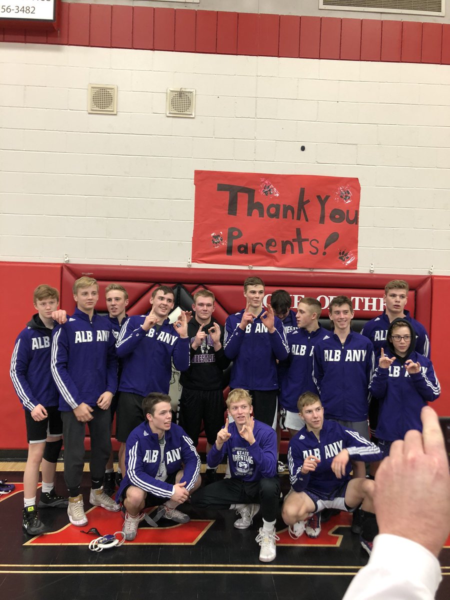 AlbanyHuskies's tweet photo. we smell a new school record 🏆🤼‍♂️ https://t.co/Z23fjNRp7s