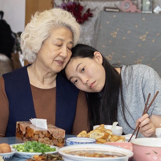 brian_heney's tweet photo. The Oscars are coming so it’s time for my best of the year list. #5 The Farewell. This movie wrestles with many timely issues with a grace and humor like few other films could. How to honor the older gen while moving ahead, the importance of the individual vs the whole, and more. https://t.co/94IXdnQ3Vr