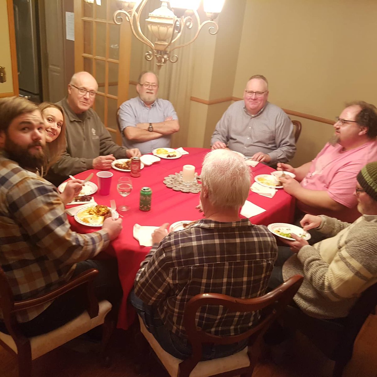 CanticumWpg's tweet photo. Planning continues for our spring concert! Music and a potluck supper with choir members tonight.

..... Canticum Winnipeg .....
🎶 Experiencing Music Together 🎶 https://t.co/F3bq3uvsPl