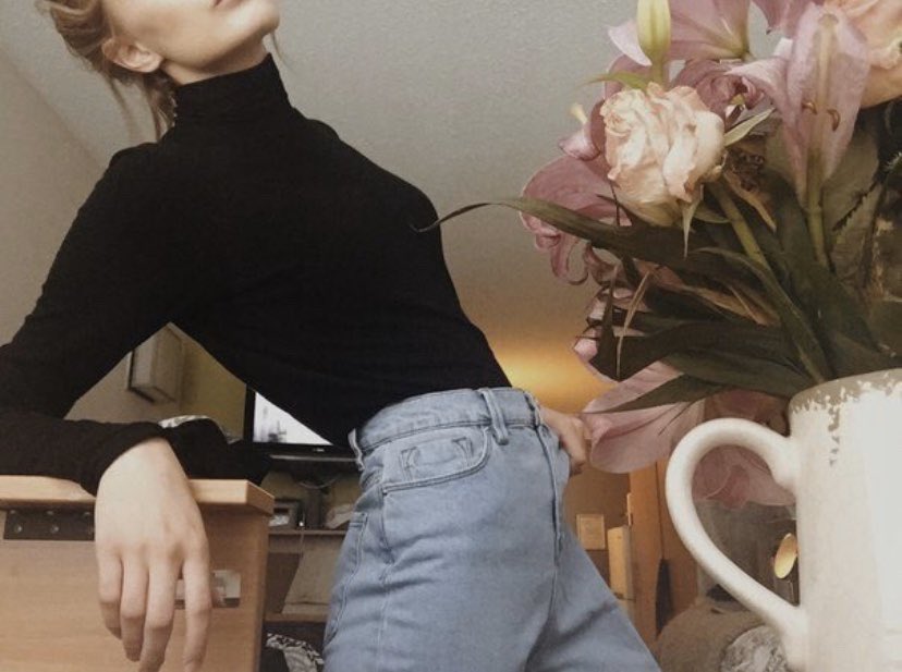 notbadtothebone's tweet image. random thinspo