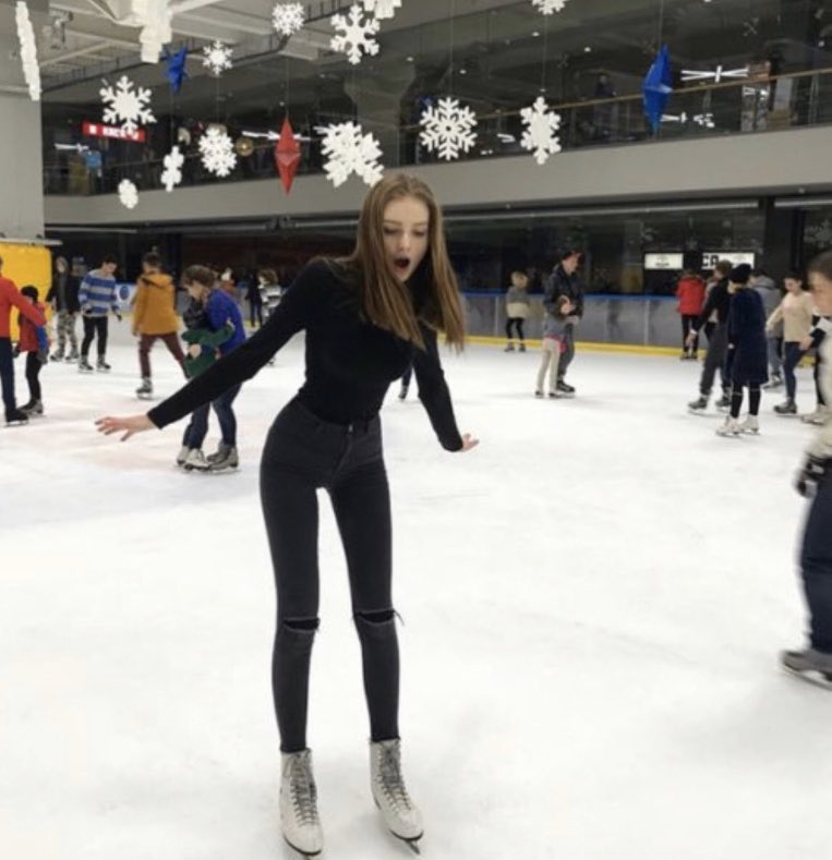 notbadtothebone's tweet image. random thinspo