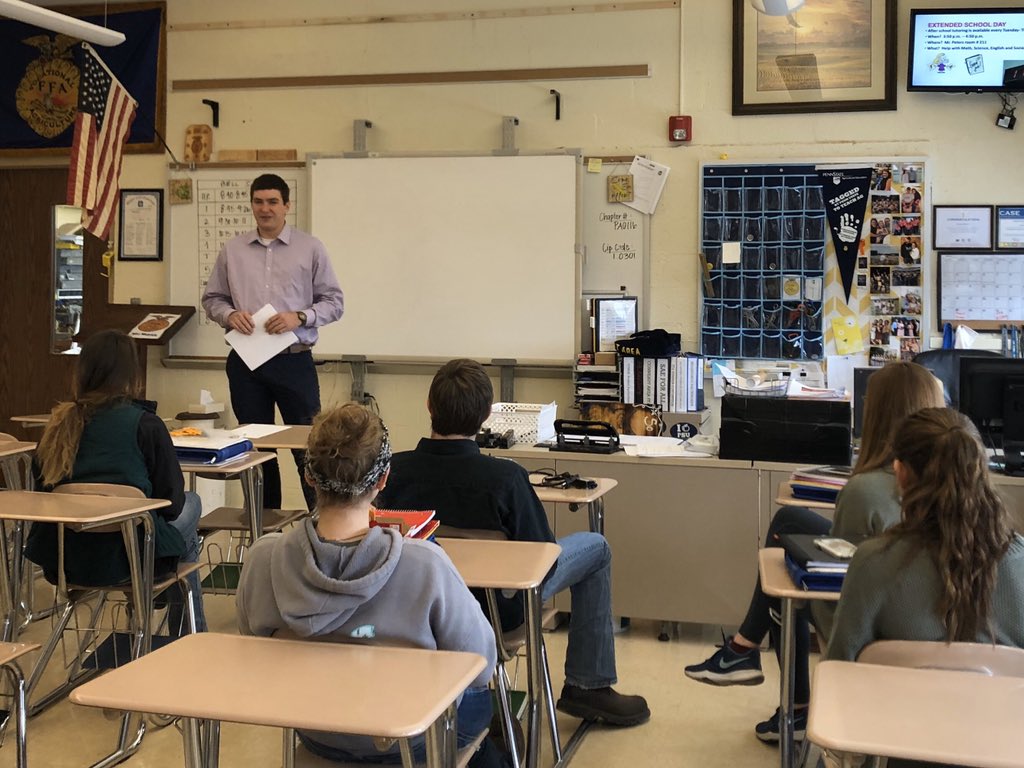 MissMetrick's tweet photo. It has been a great start to the spring semester with @BWitmer20 these past few weeks! Engines, soils, public speaking, wood shop &amp; more! #psuaged20 #TeachAg https://t.co/yGpsNTpZnS