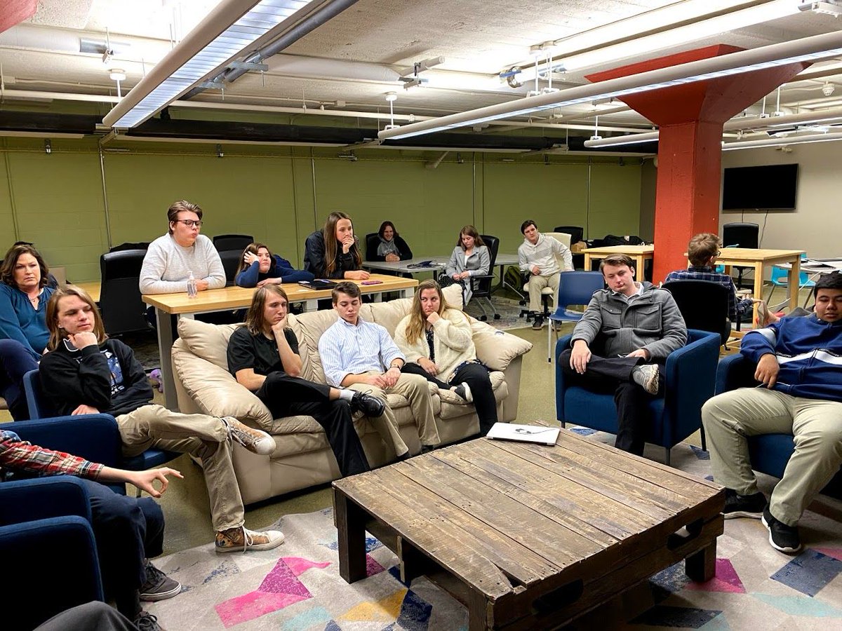 A belated thanks to <a href="/GOCAPSedu/">GO CAPS</a> for the invitation to speak to the youths about #Entrepreneurship and #VR.

Look at how hyped they were! Calm down, you rambunctious teens!

(ok, the photo was staged)