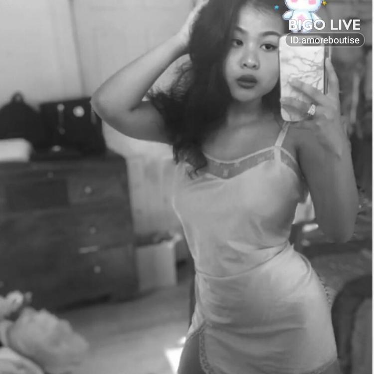 FalconeThug's tweet photo. Come and see 💎amoreboutise💎's LIVE in #BIGOLIVE: #star Hey😍  
https://t.co/I0medQNBEN https://t.co/aVKqeRa3no