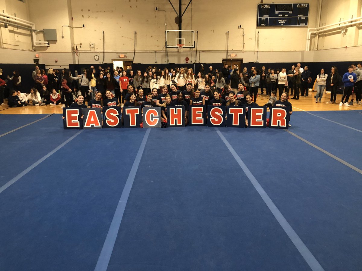 eagles_cheer914's tweet photo. A BIG, BIG THANK YOU to all of our family &amp; friends that made tonight’s #ucanationals2020 send off a huge success! A special thanks to @blindbrookcheer for showing their support tonight! #sectiononelove #weareeastchester 🦅 #FamilyE ❤️💙#dreambelieveachieve #EHSVC @Eagle___Nation https://t.co/pGlsOTaiXw