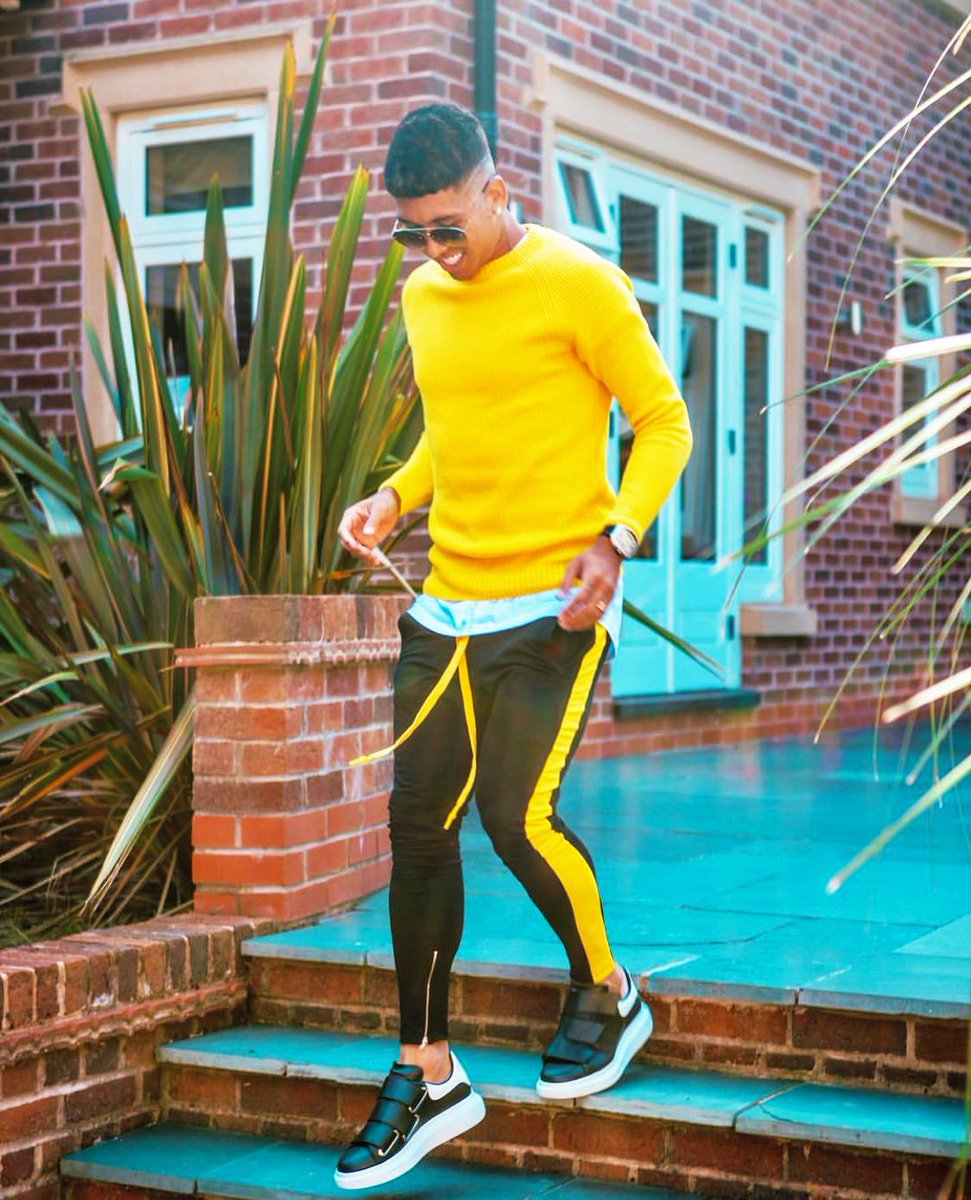 AHMEDizzr tweet media