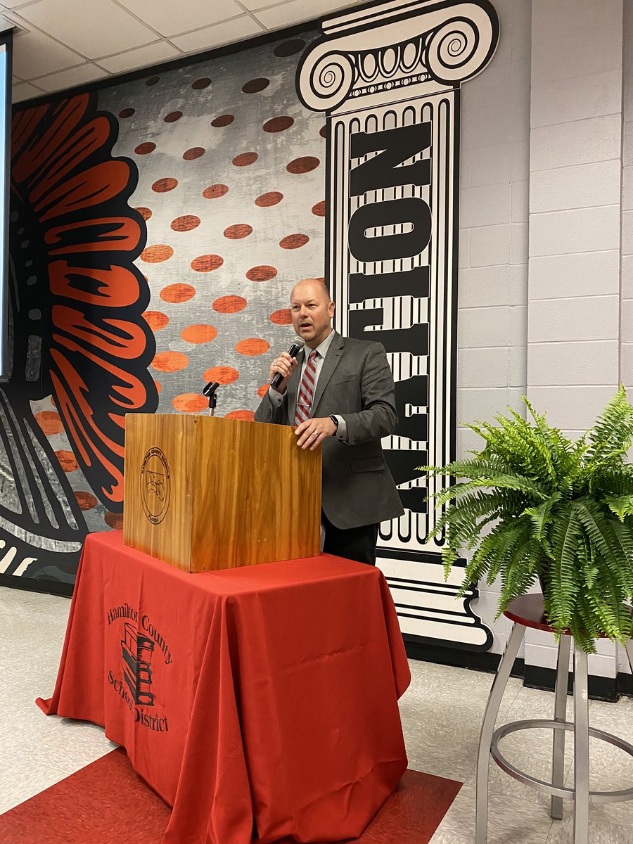 jasonsfulmer's tweet photo. Excited to be a part of the launch of the Hamilton County District Teacher Lead Network! Way to go @chris_combass @leighnorris14 #hamcotln #Fl74Strong @EducationFL @NewTeacherCtr https://t.co/IH2qqoaILi
