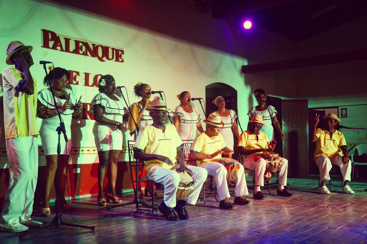 havanamusictour's tweet photo. When you are in #trinidadcuba , you most go to see this unique style of #rumbacubana - #tonadastrinitarias !!
.
.
#styleofmusic #traditionalmusic #rumba #trinidad #traveltocuba #legaltraveltocuba #supportforthecubanpeople #musictour #havanamusictours https://t.co/FTB66c1b0g