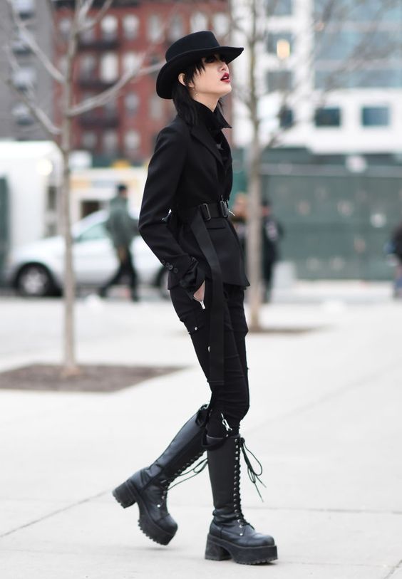Sora Choi, NY Fashion Week Street Style! - The bluest blues