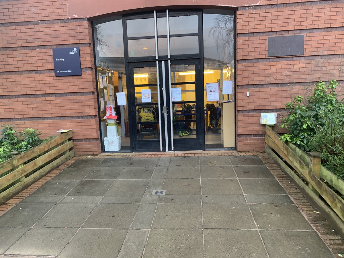 Lynne_SCILT's tweet photo. Languages Week Scotland Day 2 π hiding places #LookForABookScotland #ScotlandLovesLanguages https://t.co/ajdiPDhO17