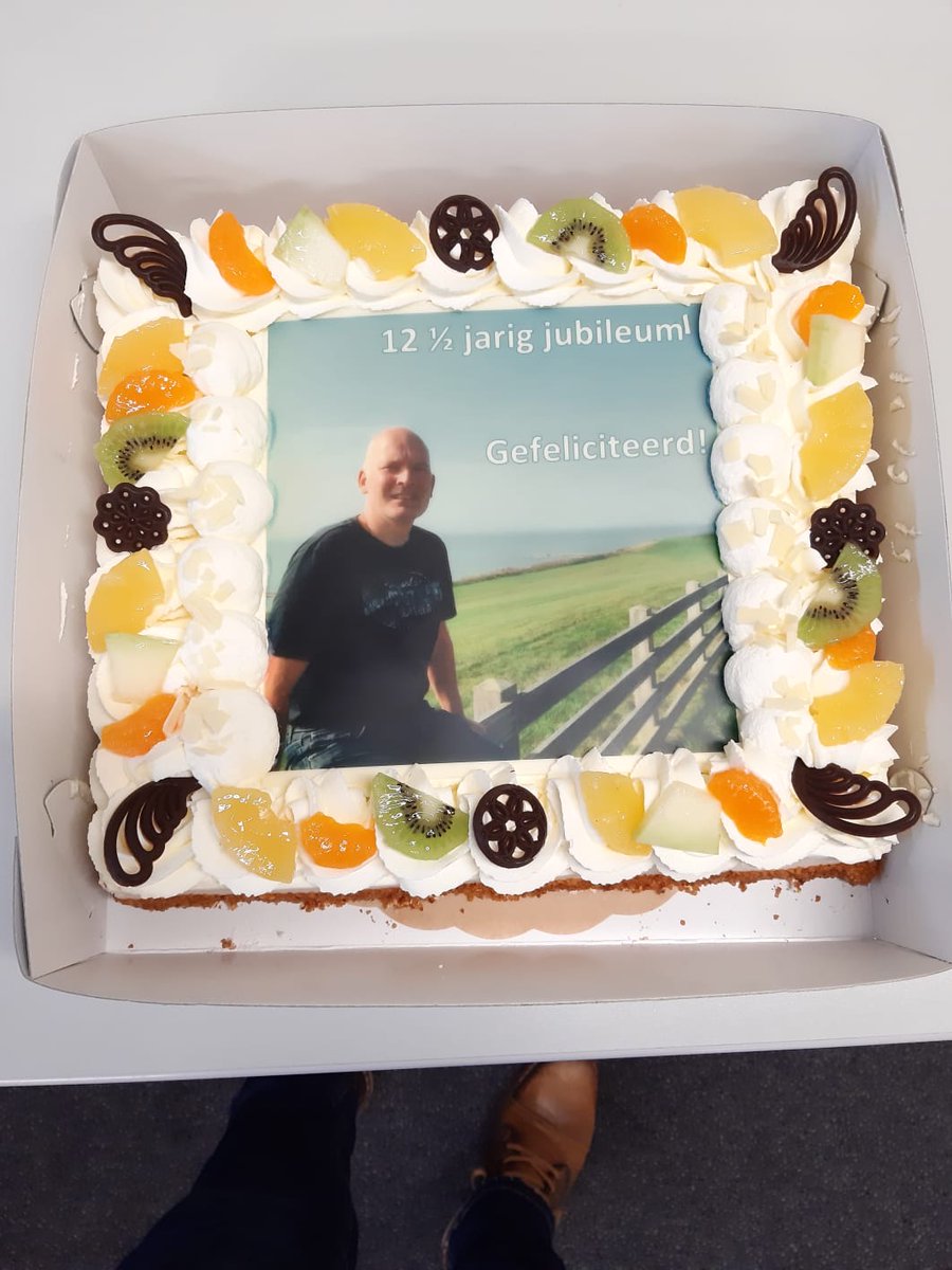Roel Bakker 12,5 jaar in dienst bij Veldsink Ferwerda Joure. Roel van harte en op naar de volgende 12,5 jaar! #hulde #veldsink @roelbakker1968