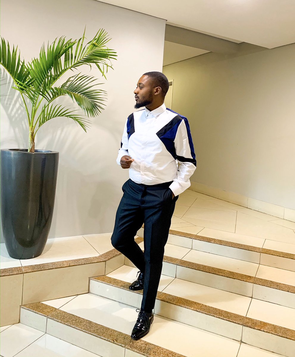 petermwansapml's tweet photo. My parents are my backbone, they still and will forever be. They're the only group that will support you if you score zero or you score 40.
Shirt by: @afrishopcom
Pants by: @houseofpml
#houseofpml #HouseOfPeterMyLife #custommadesuits #premiumbrand #petermylife #afrishop https://t.co/4qFqq2iYQn