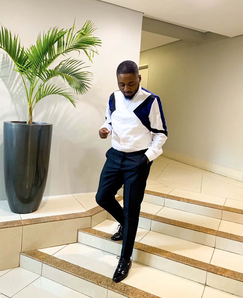 petermwansapml's tweet photo. My parents are my backbone, they still and will forever be. They're the only group that will support you if you score zero or you score 40.
Shirt by: @afrishopcom
Pants by: @houseofpml
#houseofpml #HouseOfPeterMyLife #custommadesuits #premiumbrand #petermylife #afrishop https://t.co/4qFqq2iYQn