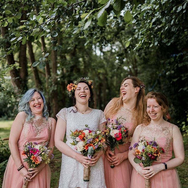 Contemporary Photo tweet media