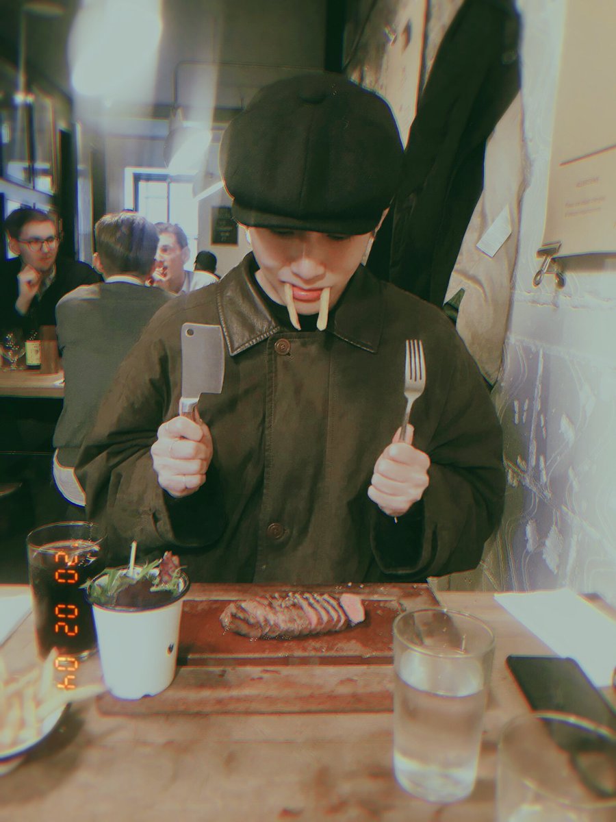 olaov_'s tweet photo. I fell for you and I am still falling. 💜

#ARMYSelcaDay https://t.co/vlQSANgdkI
