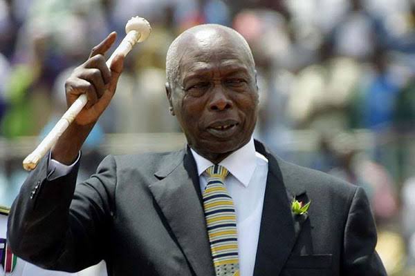 TBConlineTZ's tweet photo. Rais wa Pili wa Kenya, Daniel Toroitich arap Moi amefariki dunia leo February 4, majira ya saa 11 asubuhi.
#DanielMoi #tbconline #Kenya #Moi
https://t.co/4iASsgvXAs https://t.co/AZikwq7E2d