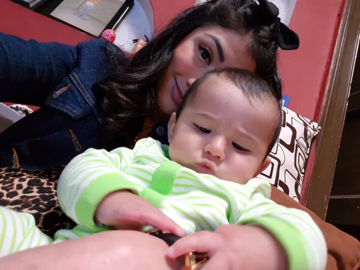 Faabss18's tweet image. Mi chiquis hermoso