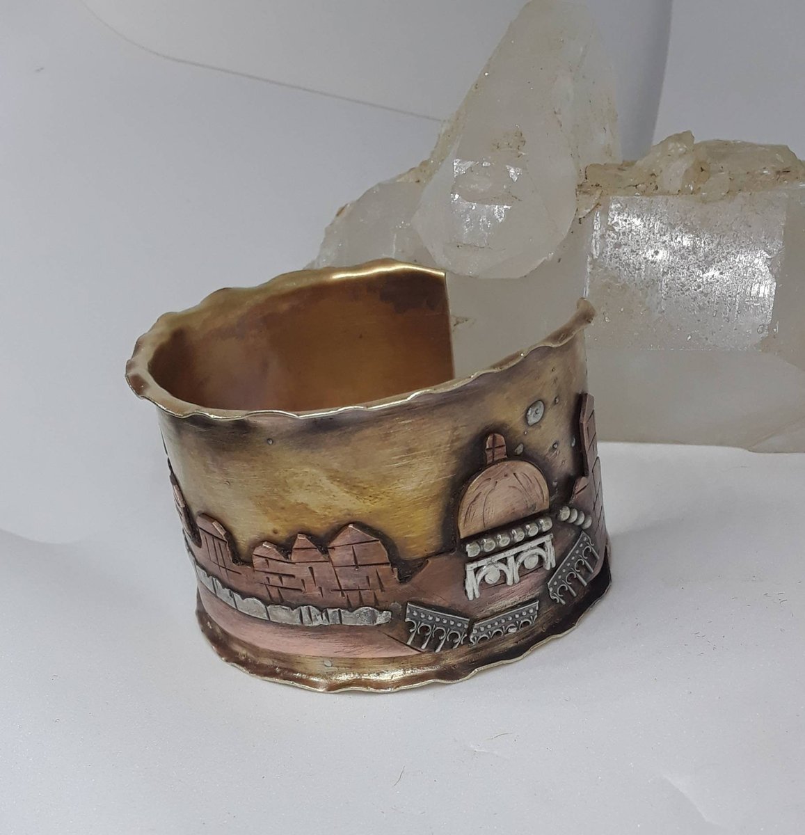jewelbuginbiz's tweet photo. Excited to share the latest addition to my #etsy shop: Multi Metal Jerusalem Cuff Bracelet - Yellow Bronze - Copper - Sterling - Skyline - Two Layers- Personalized https://t.co/QGeRJsirLs #jewelry #bracelet #bronze #copper #yes #unisexadults #silver #statementcuff #lar https://t.co/RS3a42xhtY