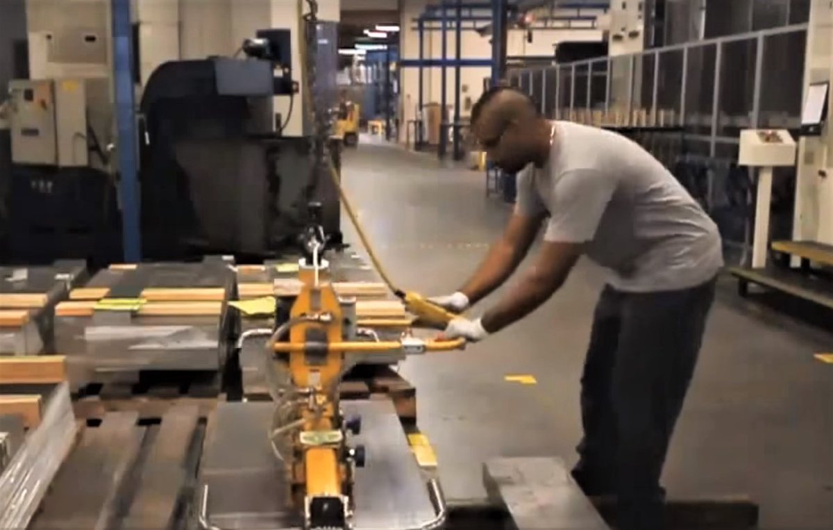 Senior Aerospace AMT factory