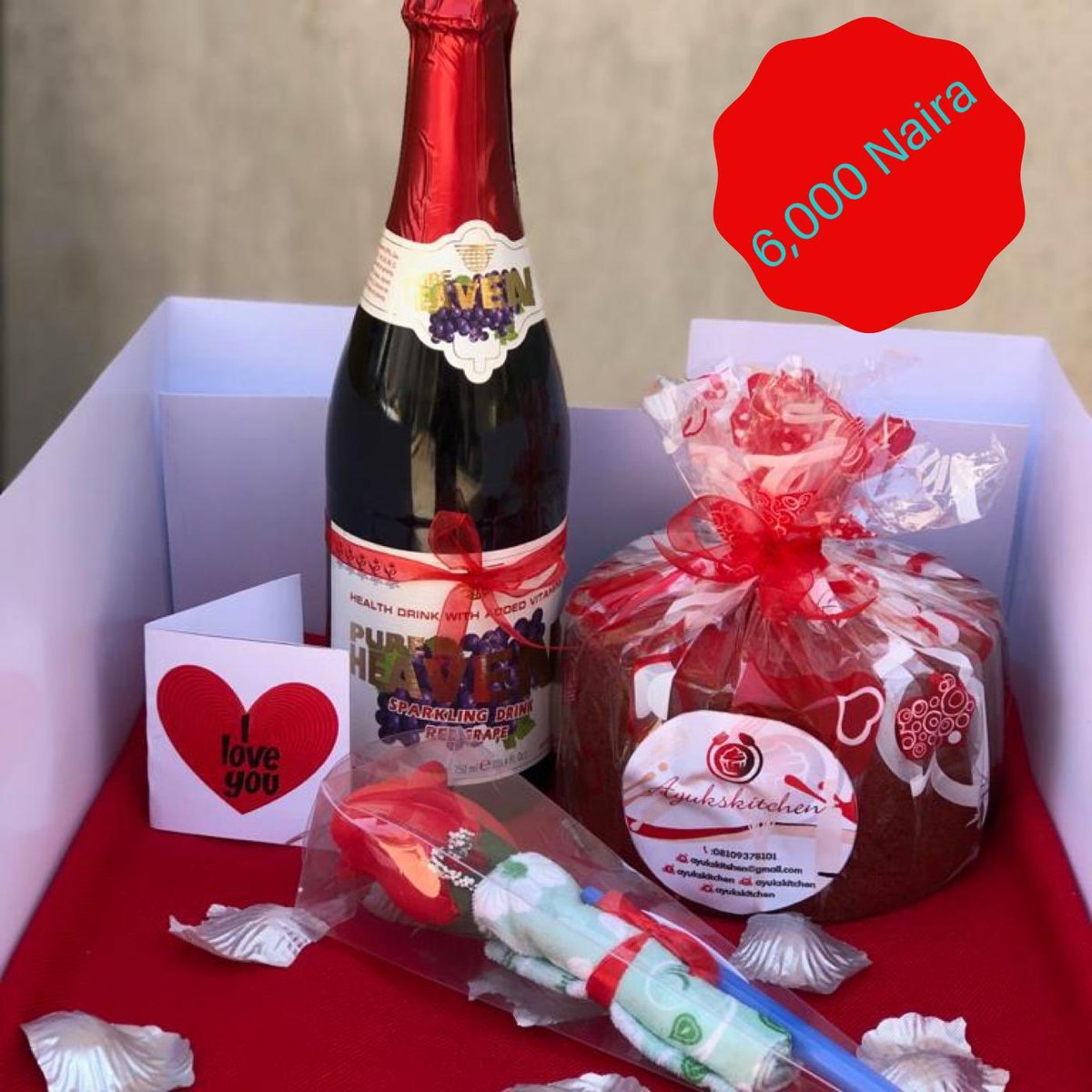 taimakoalice's tweet photo. G I V E A W A Y!!To celebrate Ayuks Kitchen third anniversary, we are giving away one of this 👇🏽👇🏽to TWO lucky winners!!! 
* RETWEET and LIKE this post 
* TAG 5 friends or more to help u win
* FOLLOW us on Instagram @ayukskitchen to grab d giveaway too
#KadunaTwitterHangout https://t.co/wXZ8TMgG5F