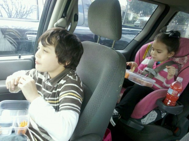 cassandrasurett's tweet photo. Have the cake and eat it too! 
https://t.co/f6pJJV21LR
#kids #memories #trip #vacations #roadtrips https://t.co/LXj5wWP5ac