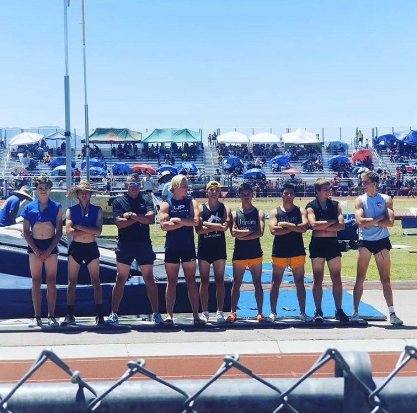 zackvolpe3's tweet photo. This past summer flew by and now I can’t wait to start my final high school season. I have to give thanks for every Coach and vaulter who helped me along the way. Big bars coming this season! #SeniorSzn #roadtostate #polevault #2020Vision https://t.co/64o9cTvisd