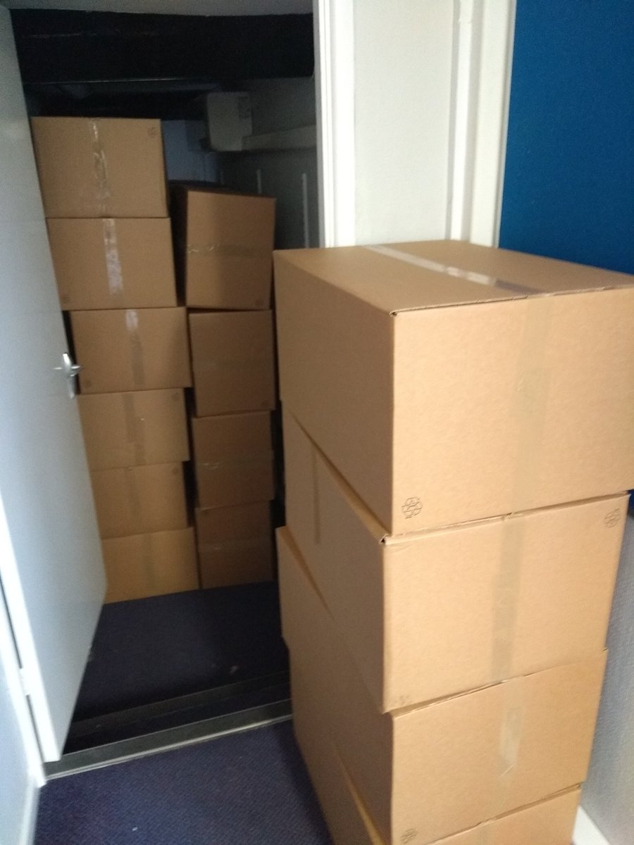 activeducator's tweet photo. Hundreds of Race To The Line kits being assembled by The Learning Partnership and sent to schools.
You can appreciate how big the programme is when you consider each kit will support 150-250 students!
@Dendrite_me
https://t.co/ewjt0wlu1w
#STEMeducation #rttl #rttluk https://t.co/CvDxZmzWwu