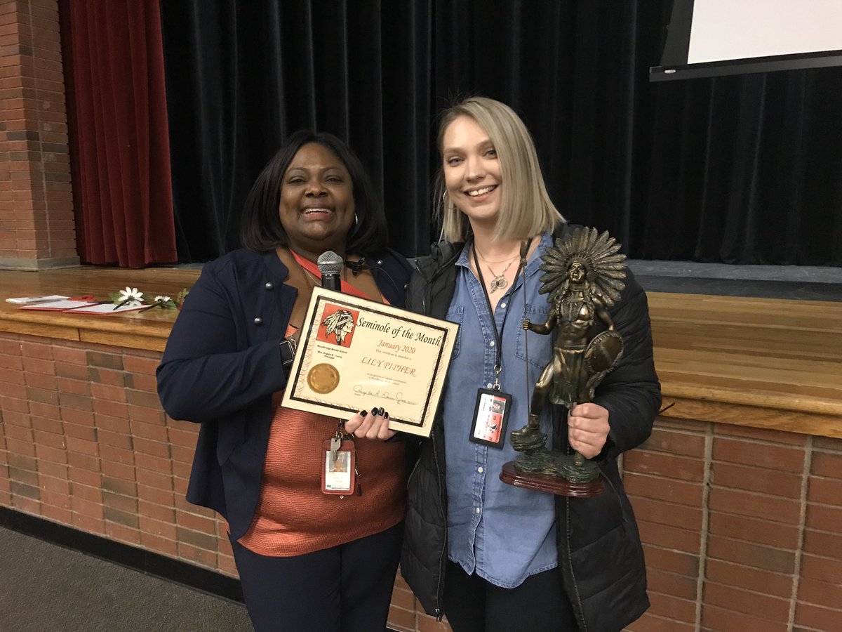 1PrincipalOwens's tweet photo. Please help us shout out Woodbridge Middle Seminole of the Month, Lily Pipher! Our awesome WMS Art Teacher loves teaching, stays after school to enrich individual students with projects, she motivates all students, and builds lasting relationships. Way to go proud Seminole!❤️ https://t.co/7lgDEgtd3a