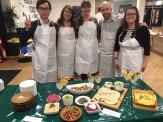 vaughanskitchen's tweet photo. Lots of businesses have taken up our Corporate Culinary Challenge. It's a fun #bespoke #TeamBuilding #CorporateEvent which we run at your office, offsite or in our #Devizes #cookeryschool ... a great experience & edible results!
#greatwestway #loveDevizes #wiltsbusinesses https://t.co/E2VO1TKwjY