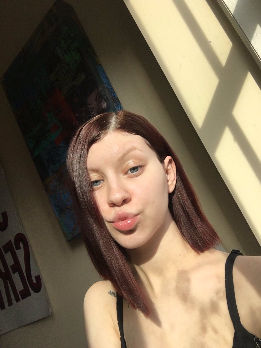 goddesscam0's tweet photo. Hotter than your wife on my worst days ๐ compliment me๐ฅฐ
Matter fact just cash app me instead money talks louder ๐ #natural #paypig #findom #yourgoddessisback https://t.co/b9YcGayuRE